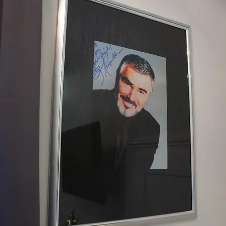 Hotel Kleine Frankfurt 2*