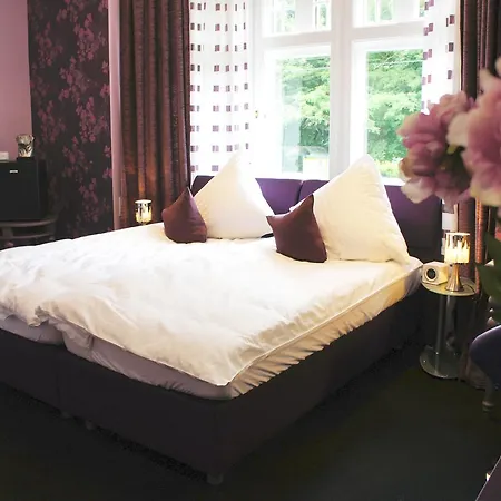 Hotel Kleine Frankfurt 2*